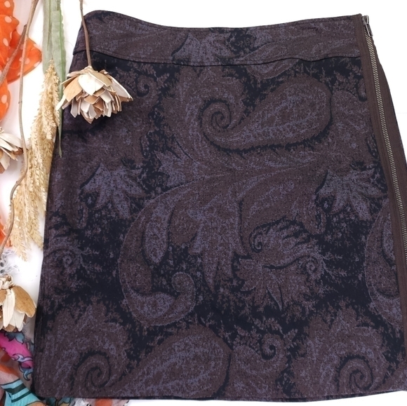 Woman Purple Brown Paisley Side Zip Skirt Sz 10 - Picture 5 of 7